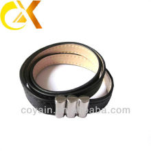 fashionable leather bracelet with metal